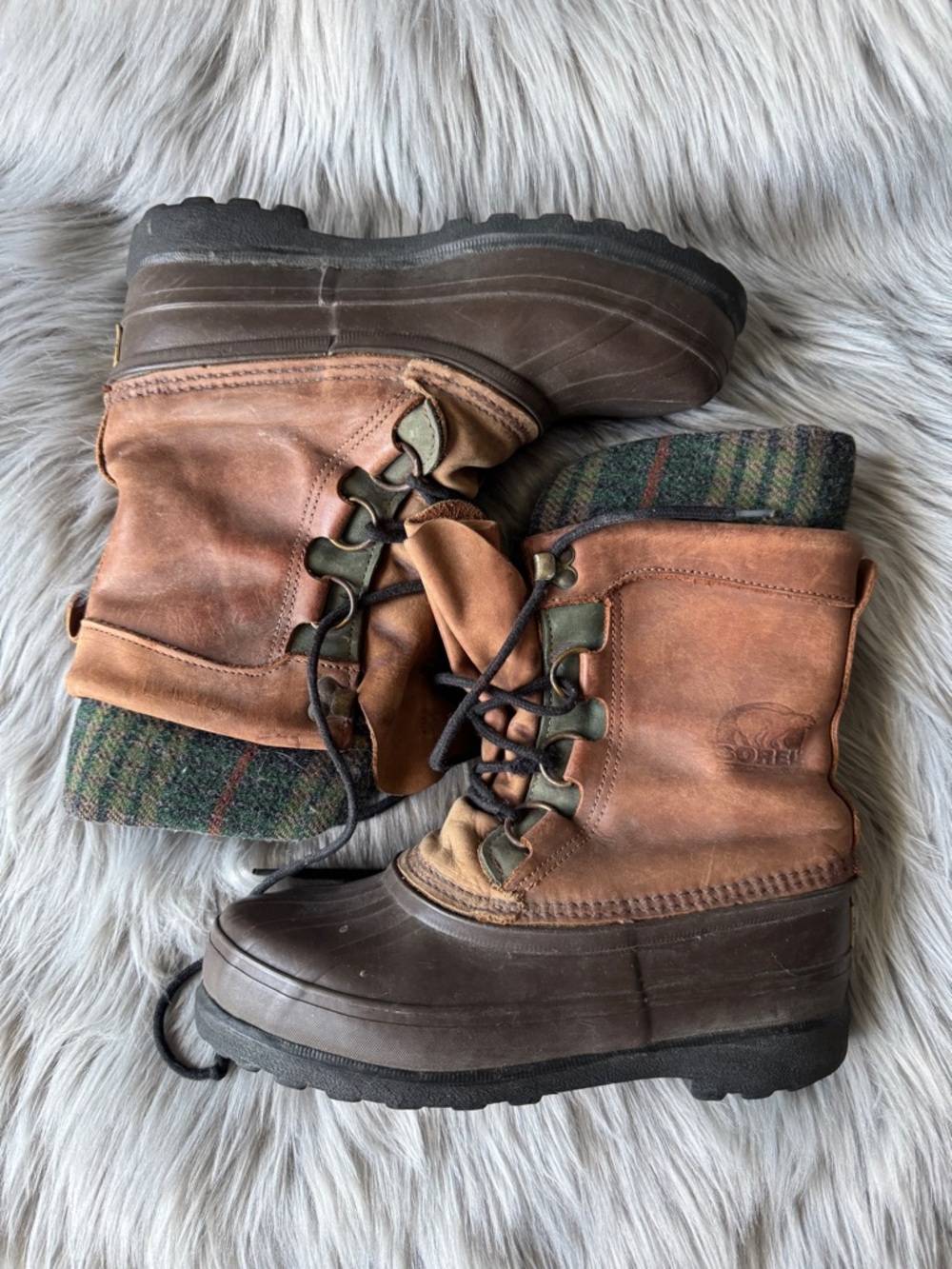 Vintage Sorel Duck Boot Women’s Size 5 Leather Plaid Wool Boot Made in Canada